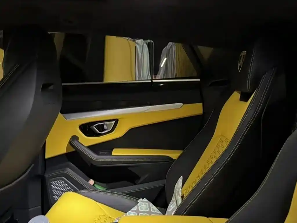 Lamborghini Urus 2022 2021 4.0T V8