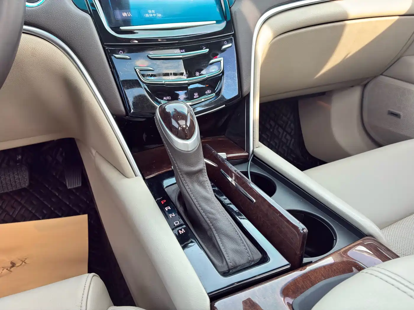 Cadillac XTS 2017 28T Elite фото 14