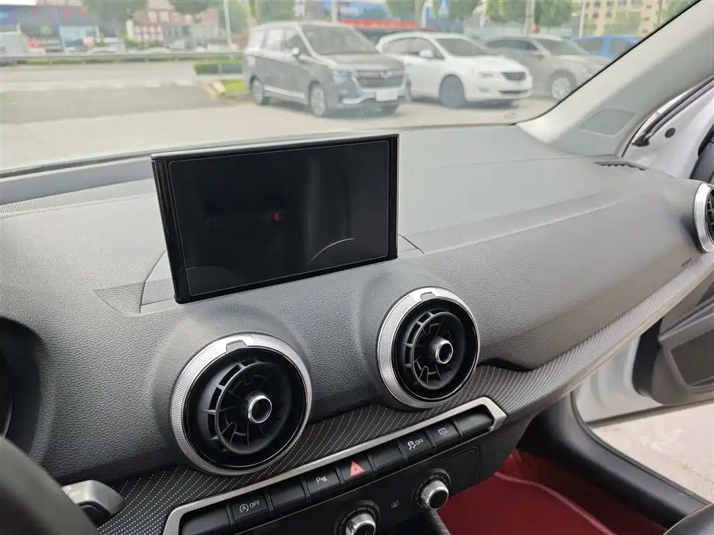Audi Q2L 2022 35 TFSI Progressive Elegance фото 14