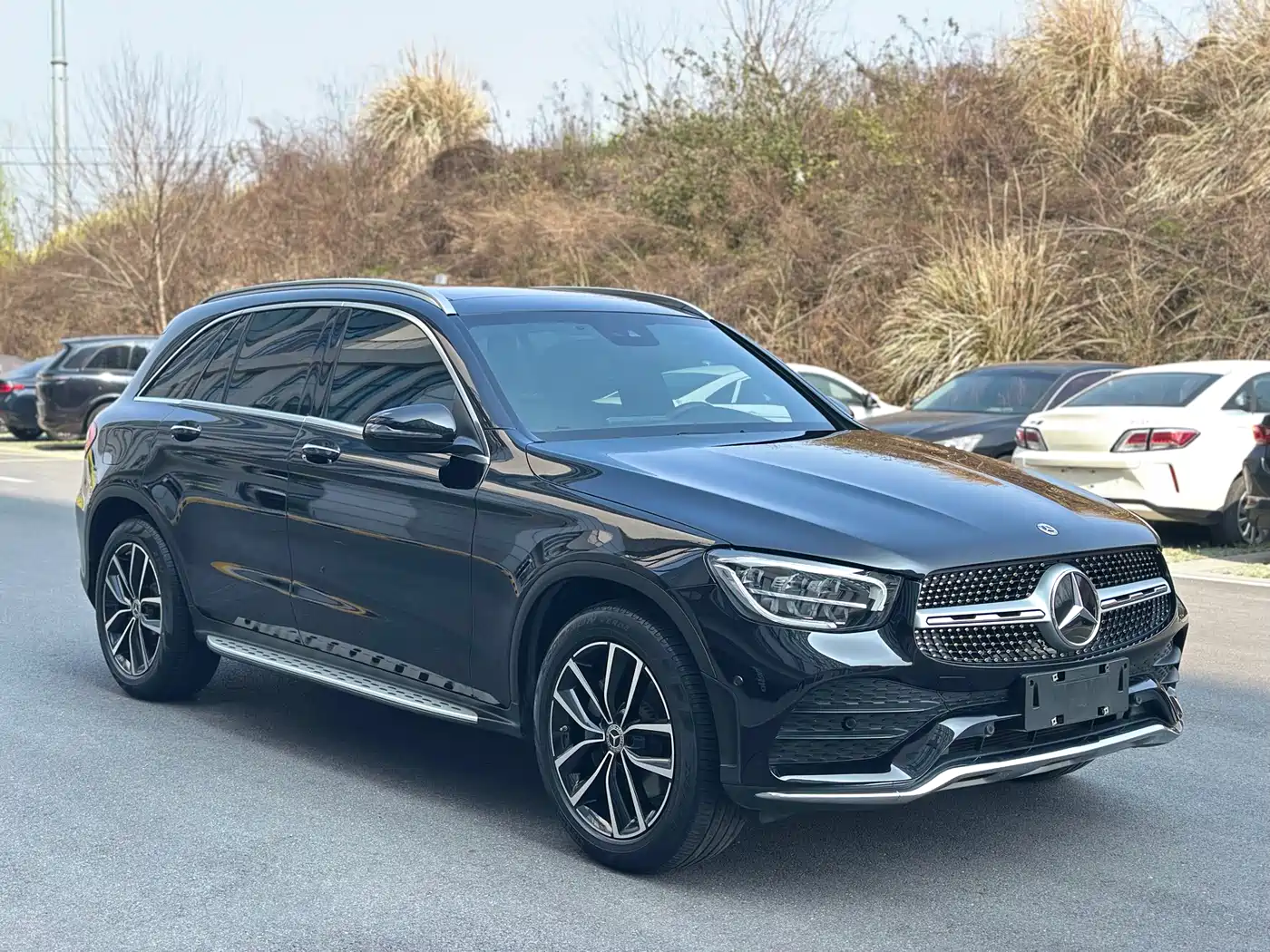 MERCEDES-BENZ GLC
