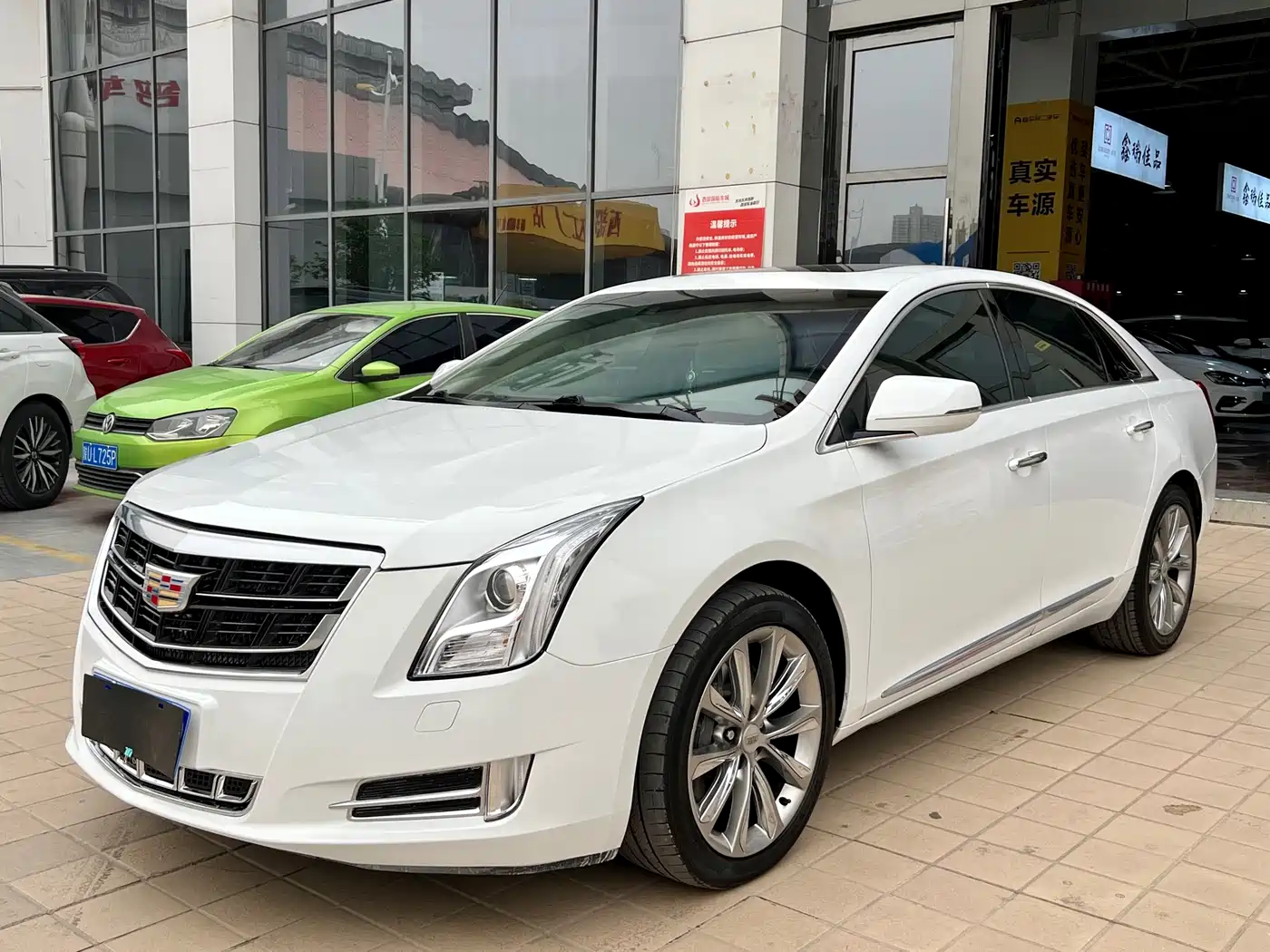 Cadillac XTS 2014 28T Platinum Edition