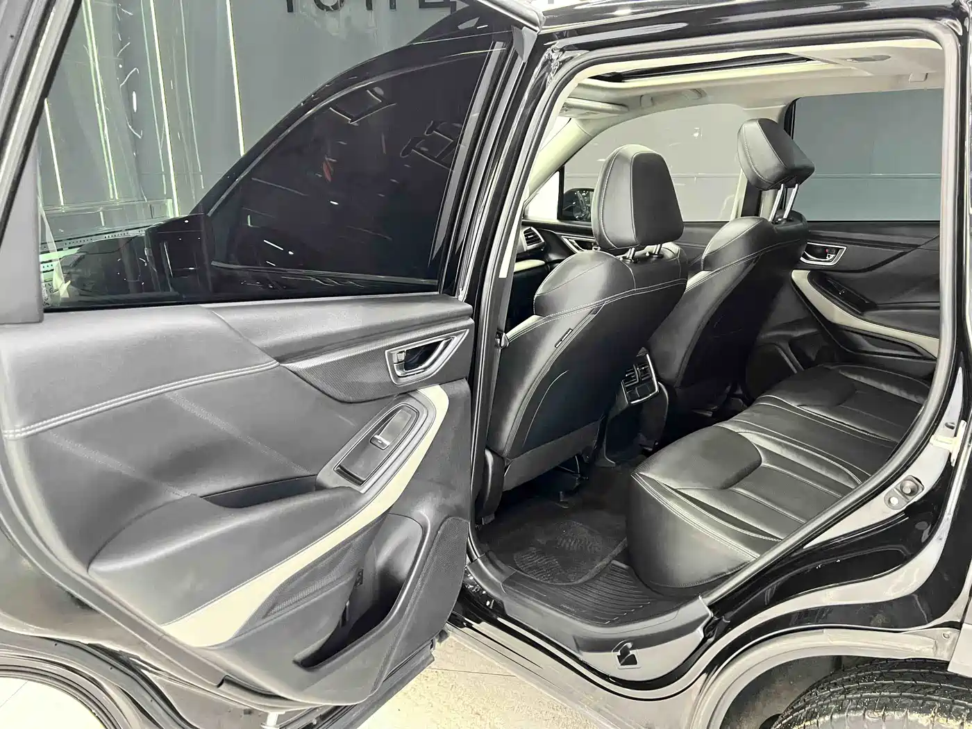 Subaru Forester 2022 2.0i AWD Luxury Edition with EyeSight фото 12