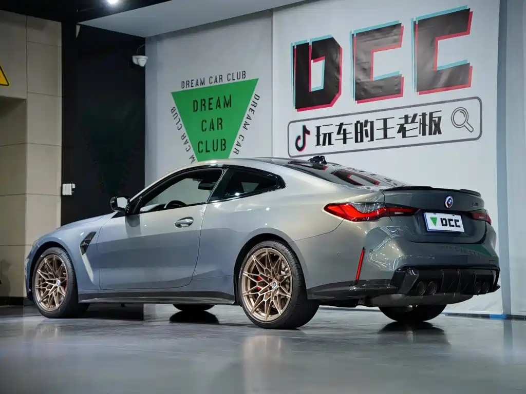 Фото 45 - BMW M4