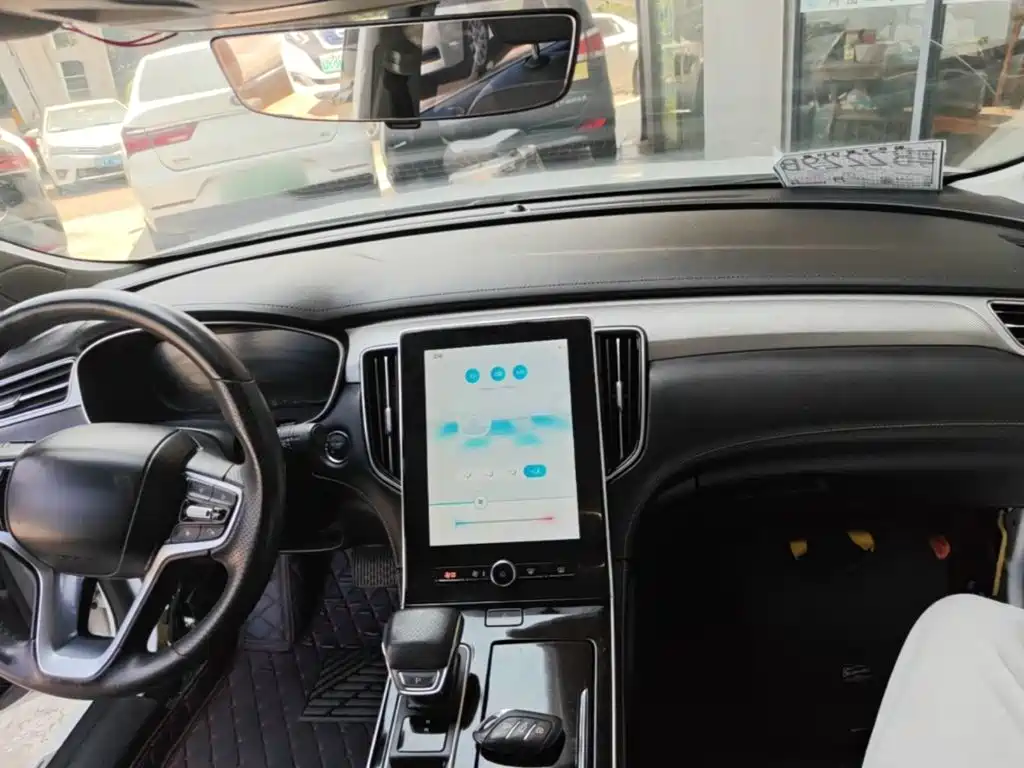 Roewe i6 MAX EV 2022 2020 Model 1.5T PHEV Cool Panoramic Sunroof Edition