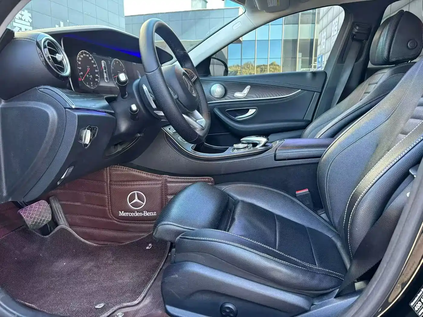 Mercedes-Benz E-Class 2018 Facelift E 200 L Sport фото 4