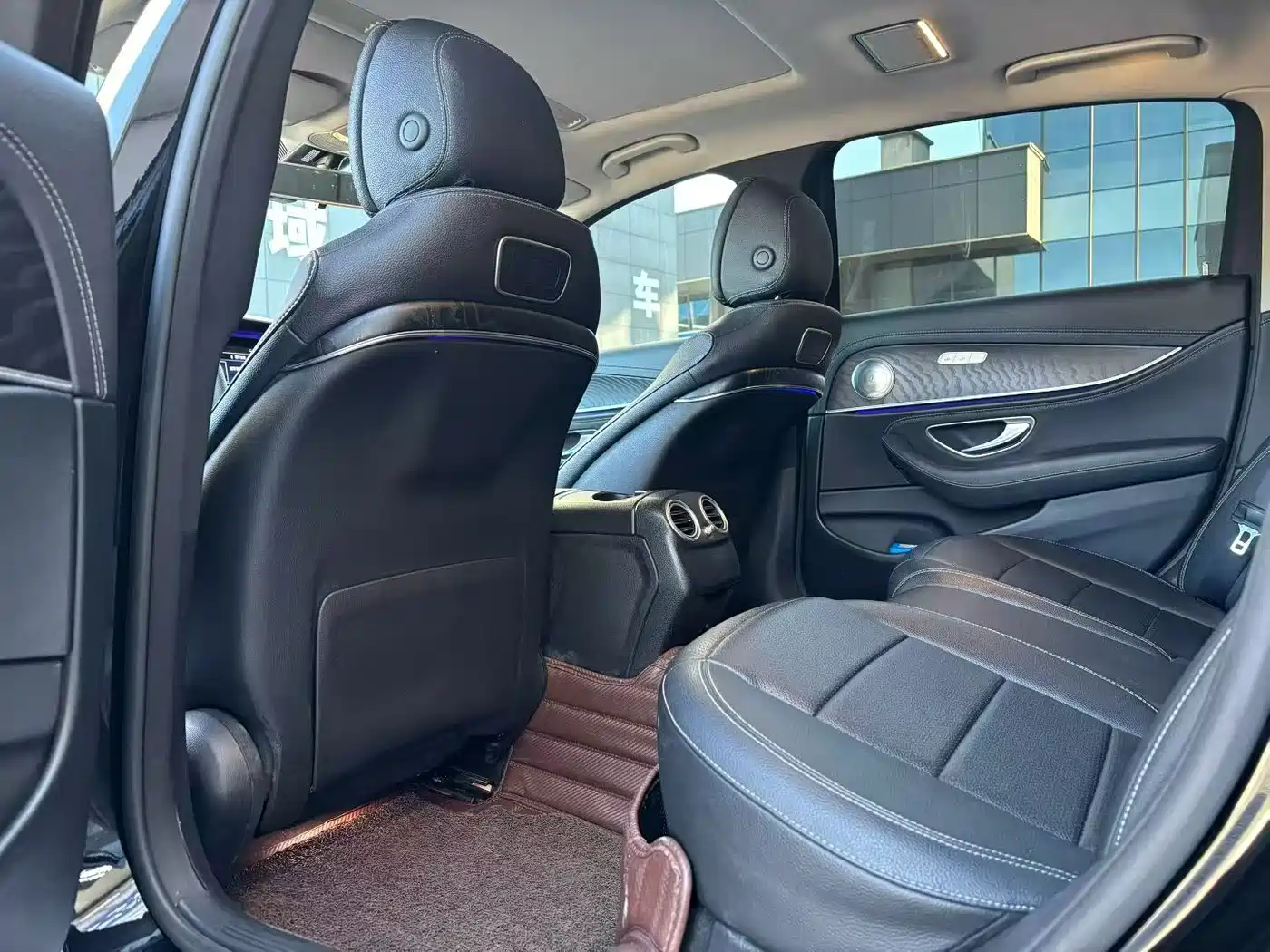 Mercedes-Benz E-Class 2018 Facelift E 200 L Sport фото 6