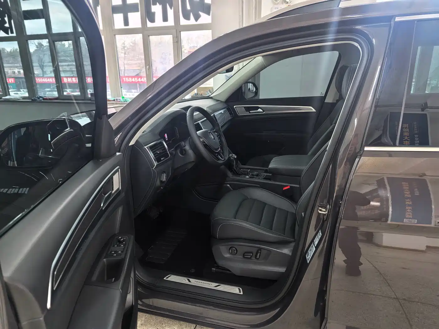 Volkswagen Teramont 2019 380TSI 4WD Luxury Edition China VI фото 7