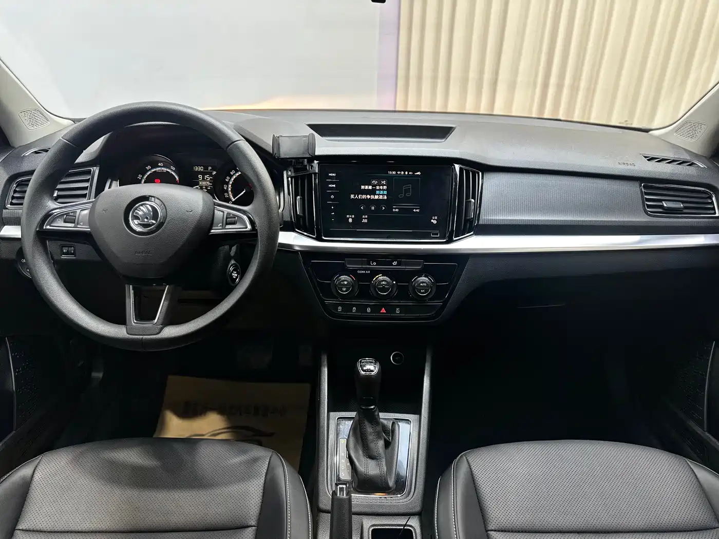 Škoda Kamiq 2022 1.5L Automatic Comfort Edition фото 19