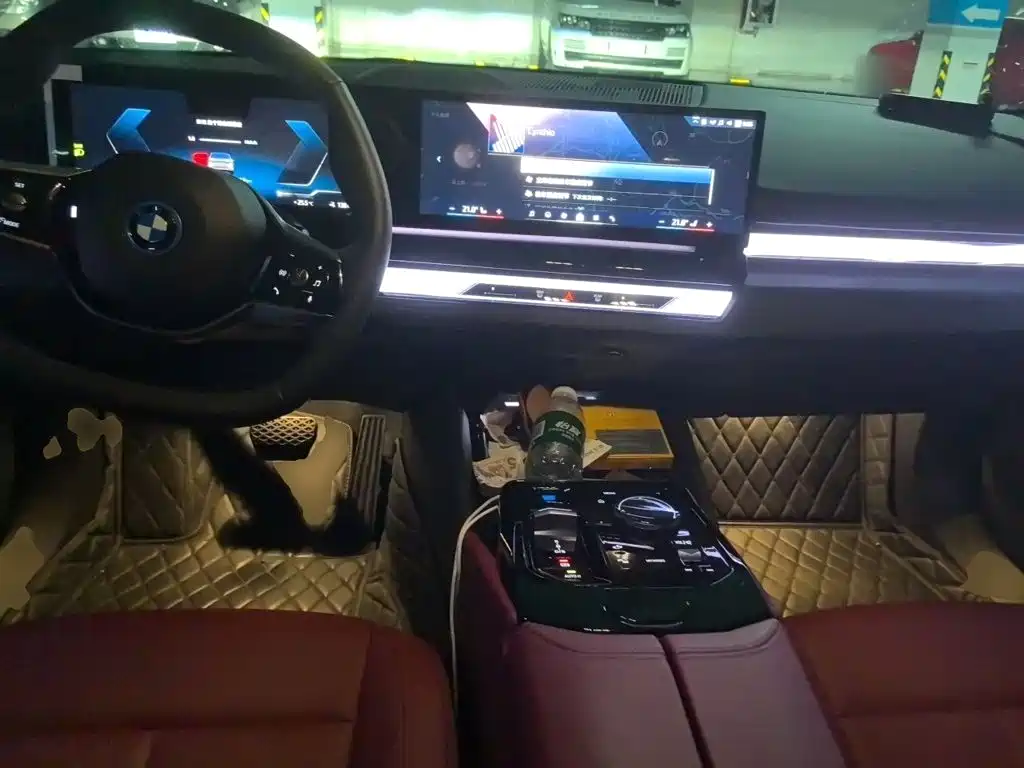 BMW i5 2024 2024 eDrive 35L Premium Luxury Package