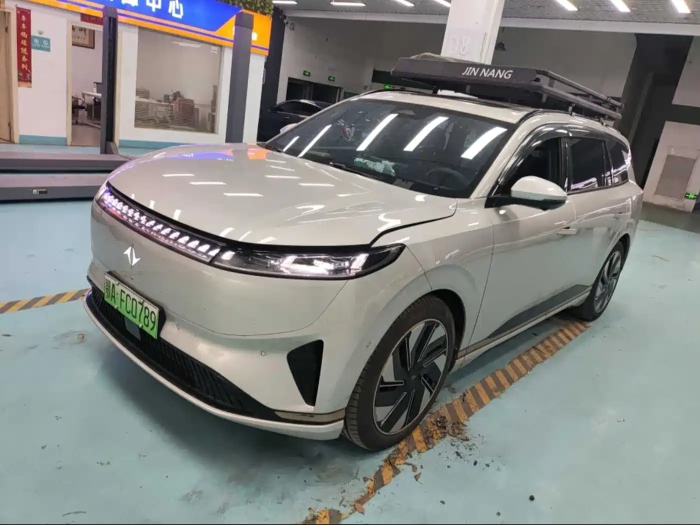 Dongfeng Yipai eπ008 2024 210Max Range Extender 6-Seater