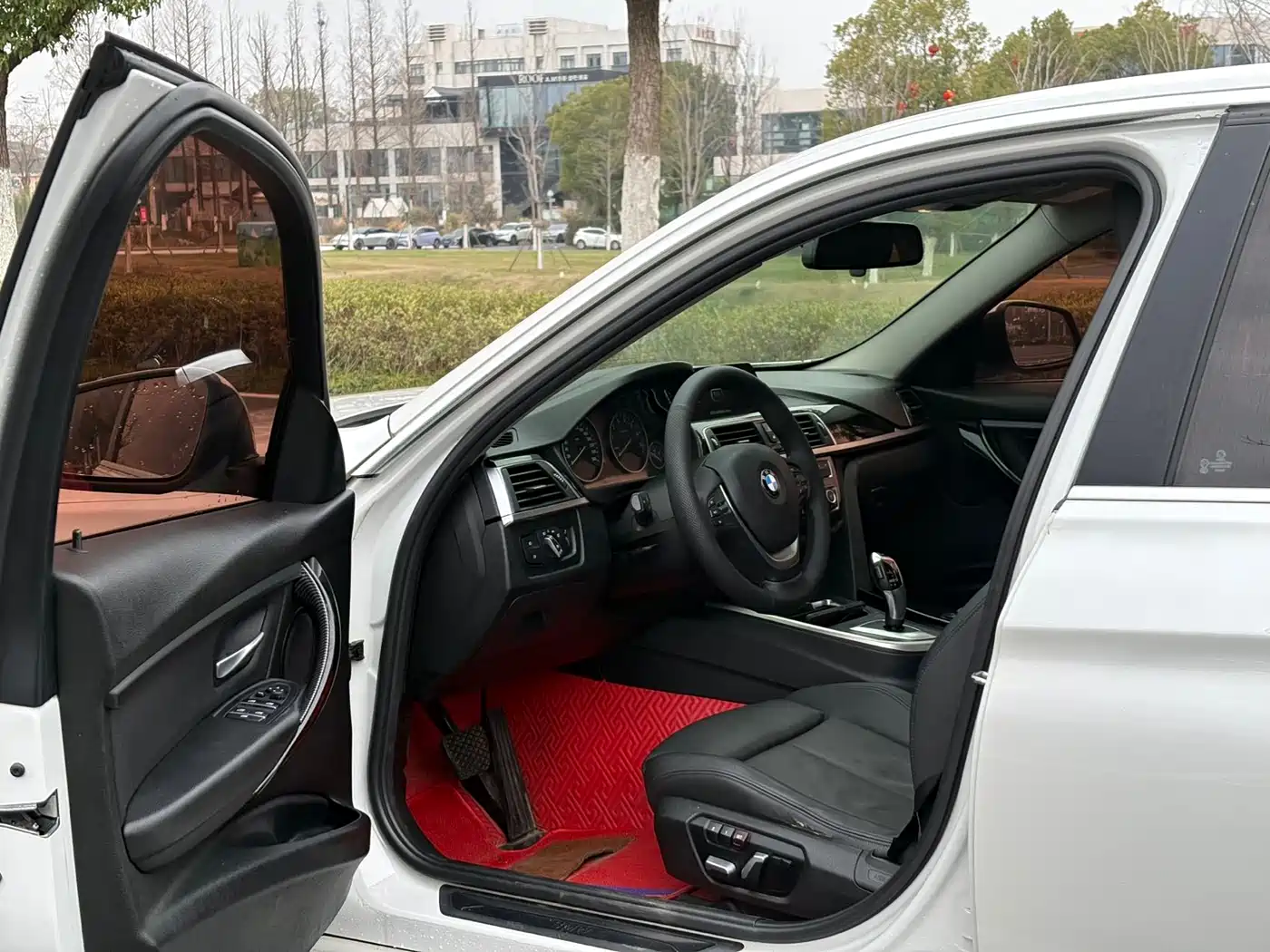BMW 3 Series 2018 320Li Fashion Style фото 8