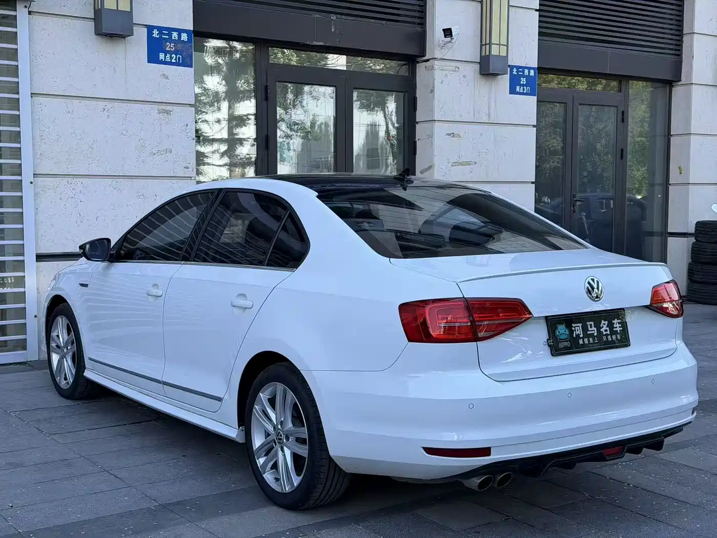 Volkswagen Sagitar 2018 280TSI DSG Luxury фото 12