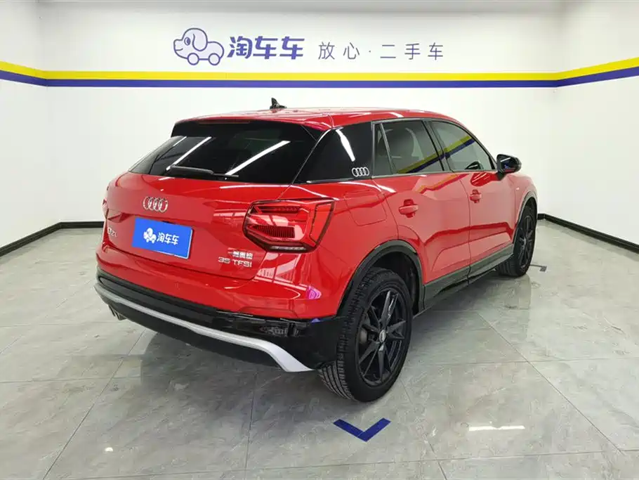 Audi Q2L 2020 35 TFSI Progressive Dynamic Model фото 3