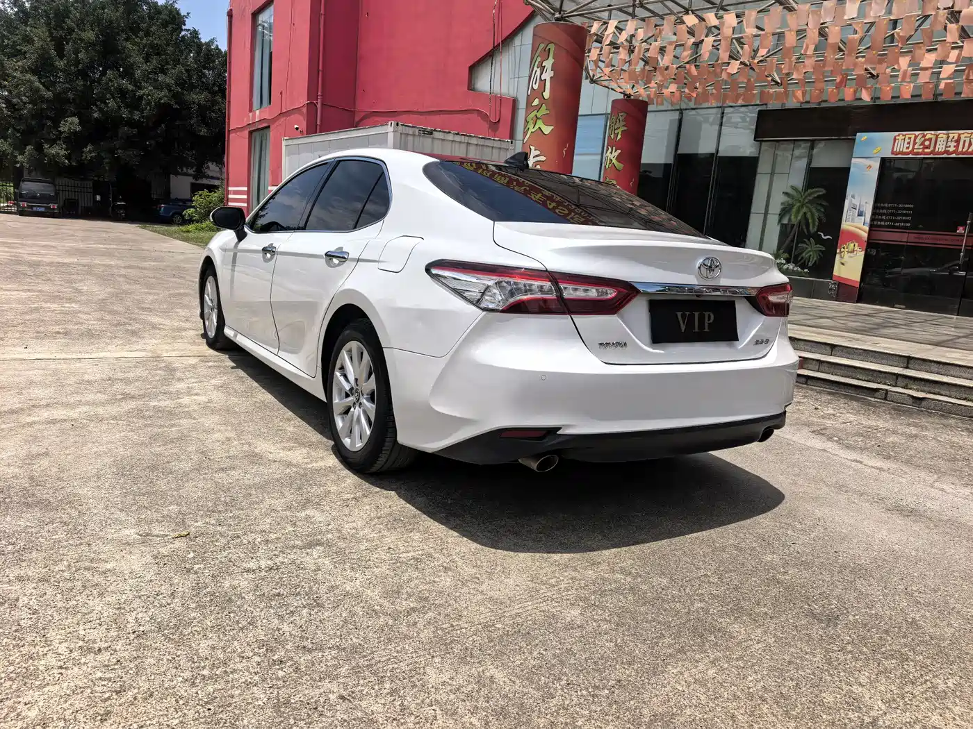 Toyota Camry 2018 2.0G Luxury Edition фото 5