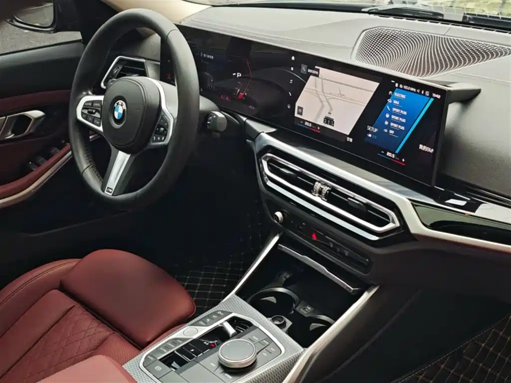 BMW 3 Series 2023 325Li M Sport Black Night Package фото 23