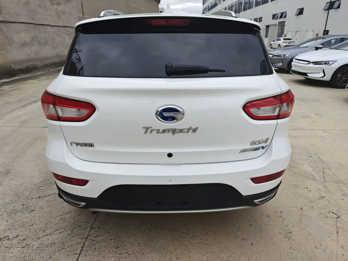 GAC TRUMPCHI GS4 NEW ENERGY