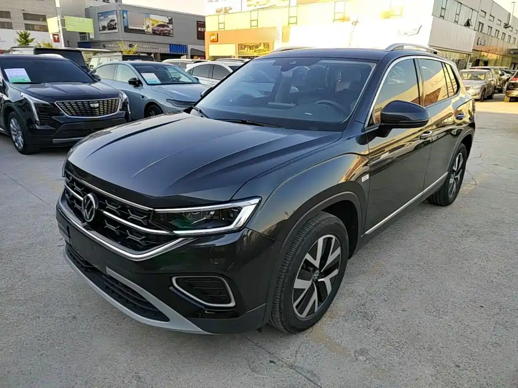 Volkswagen Tayron 2023 330TSI 2WD Luxury Plus Advanced Edition