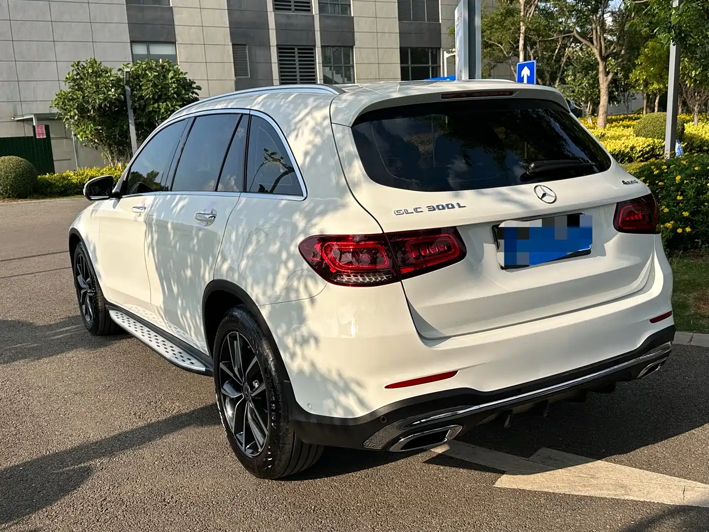 Mercedes-Benz GLC 2020 GLC 300 L 4MATIC Dynamic фото 4