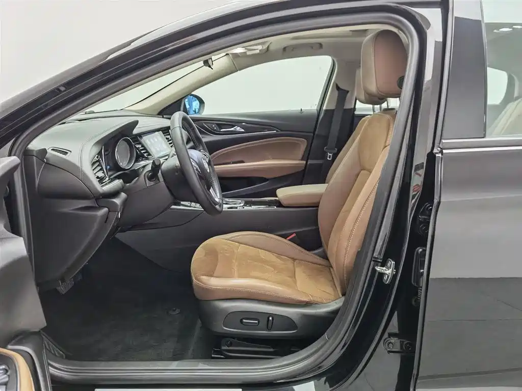 Buick Regal 2019 20T Elite China VI фото 10