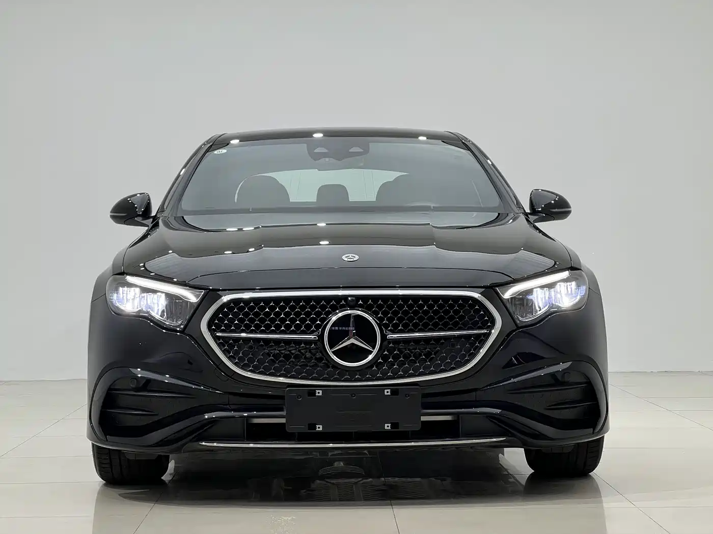 Mercedes-Benz E-Class 2024 E 260 L 4MATIC Sport фото 3