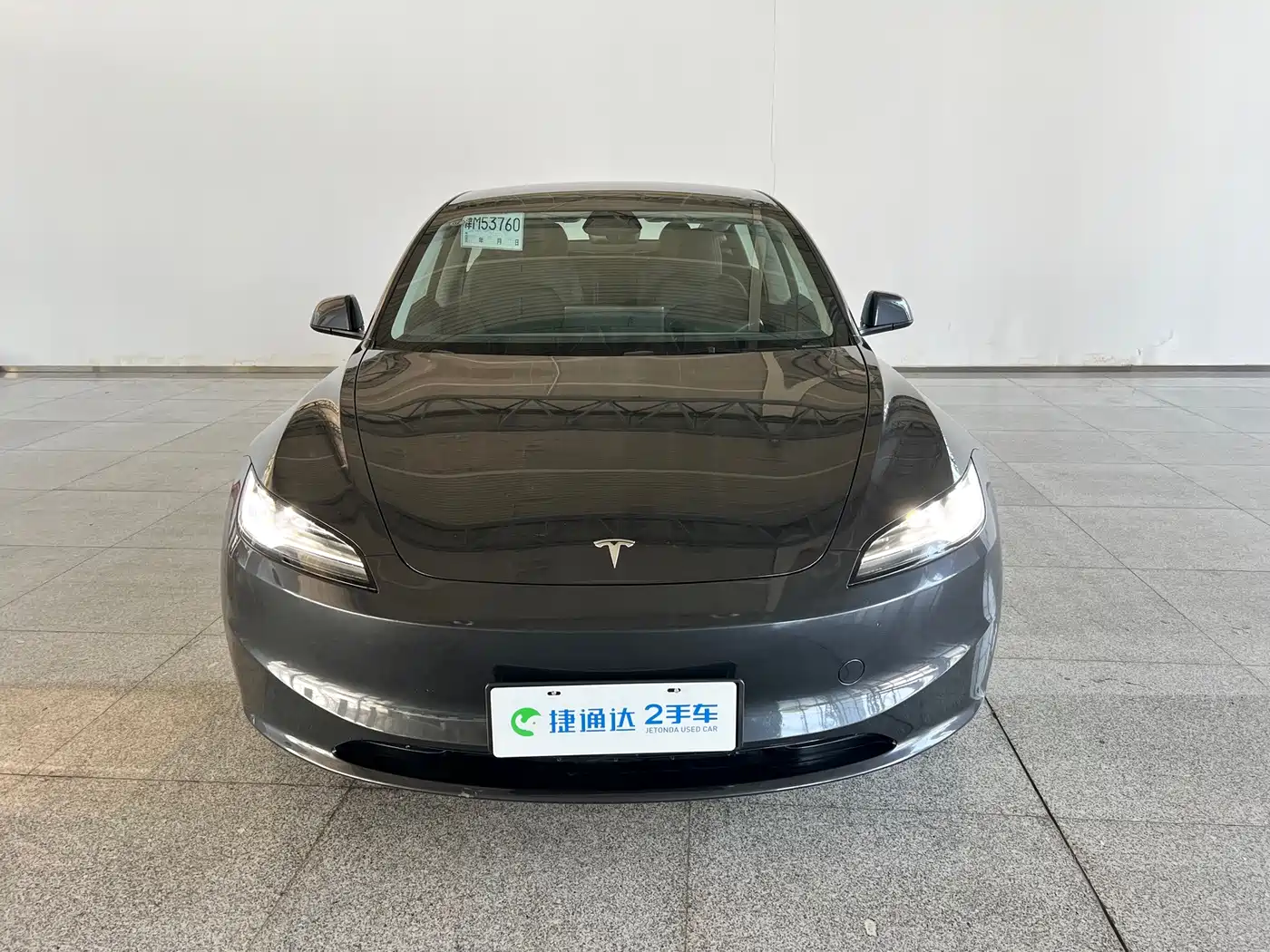 Фото 6 - Tesla Model 3