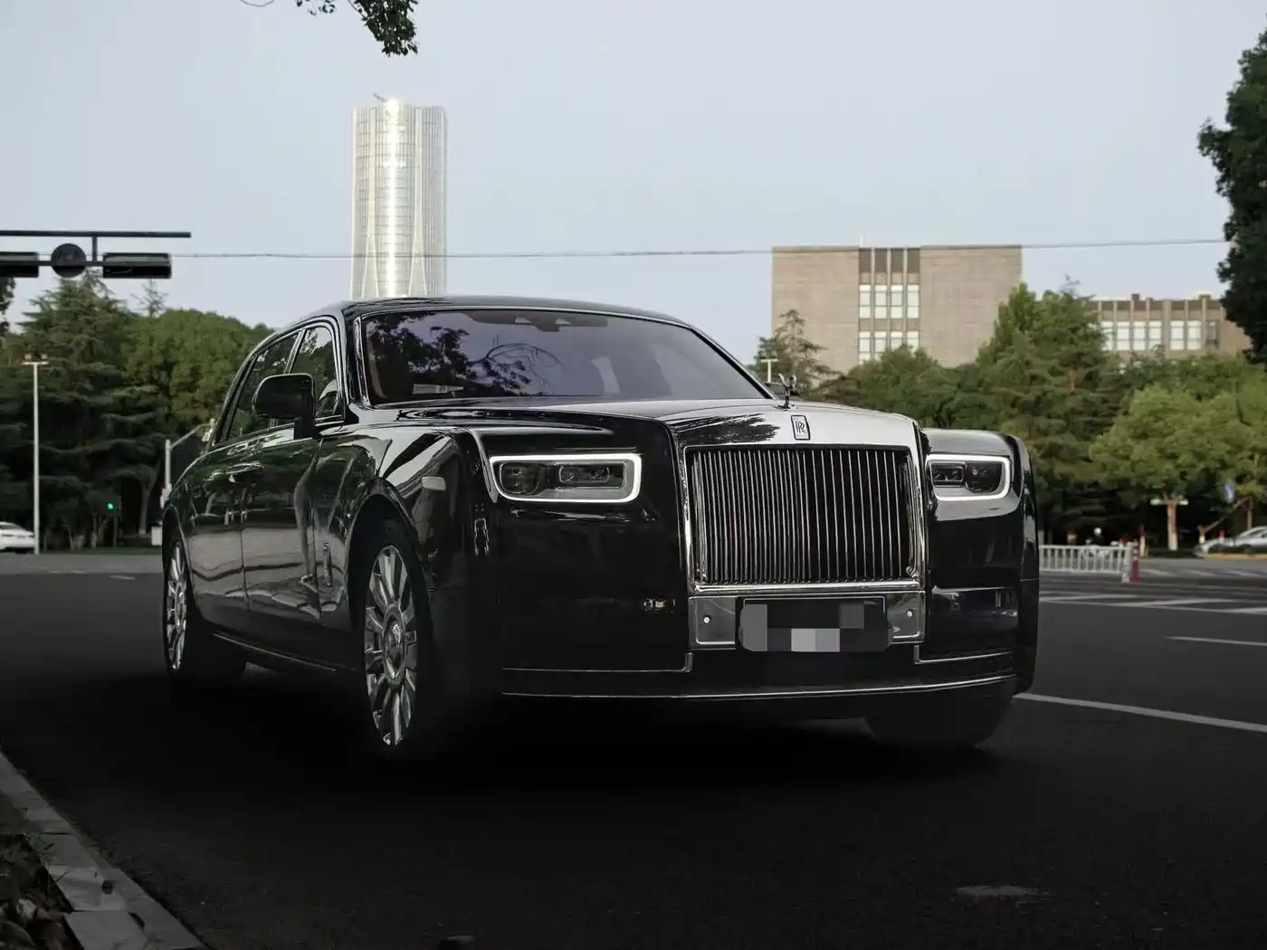 Rolls-Royce Phantom 2021 2018 6.7T Long Wheelbase Version