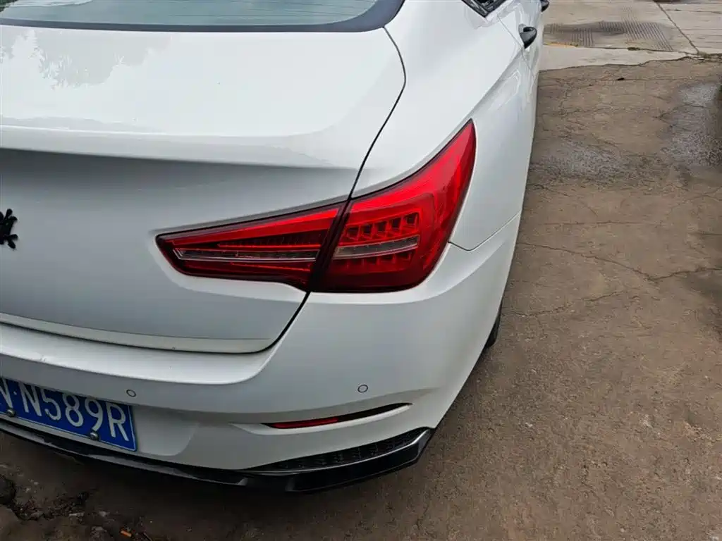 Hongqi H5 2019 30TD Smart Connect Rhythm Edition фото 8