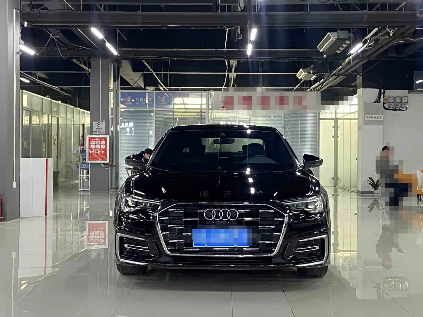 Audi A6L 2023 Facelift 45 TFSI Premium Dynamic фото 2