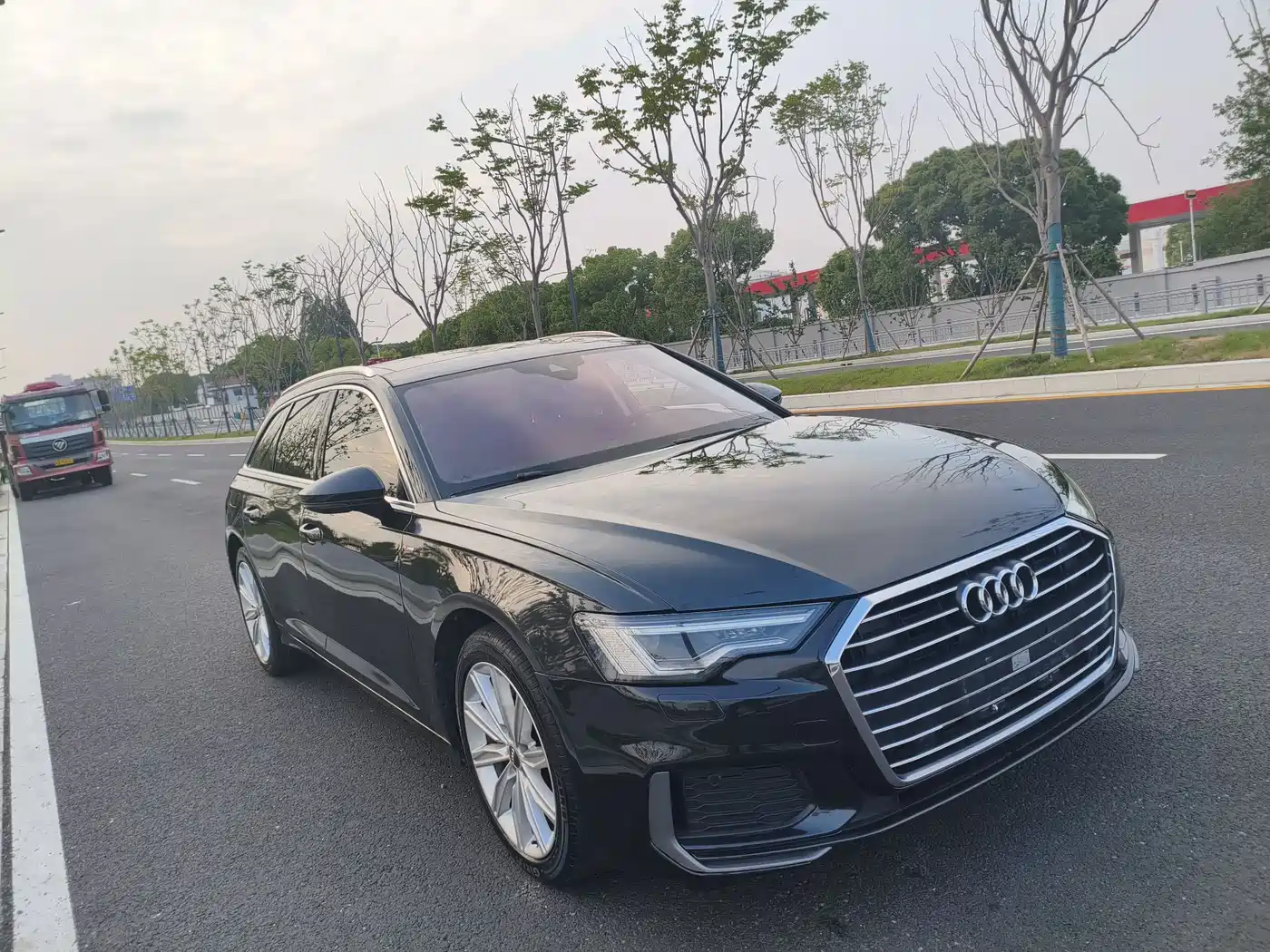 Audi A6 (Import) 2020 Avant Pioneer 40 TFSI Luxury Dynamic фото 3