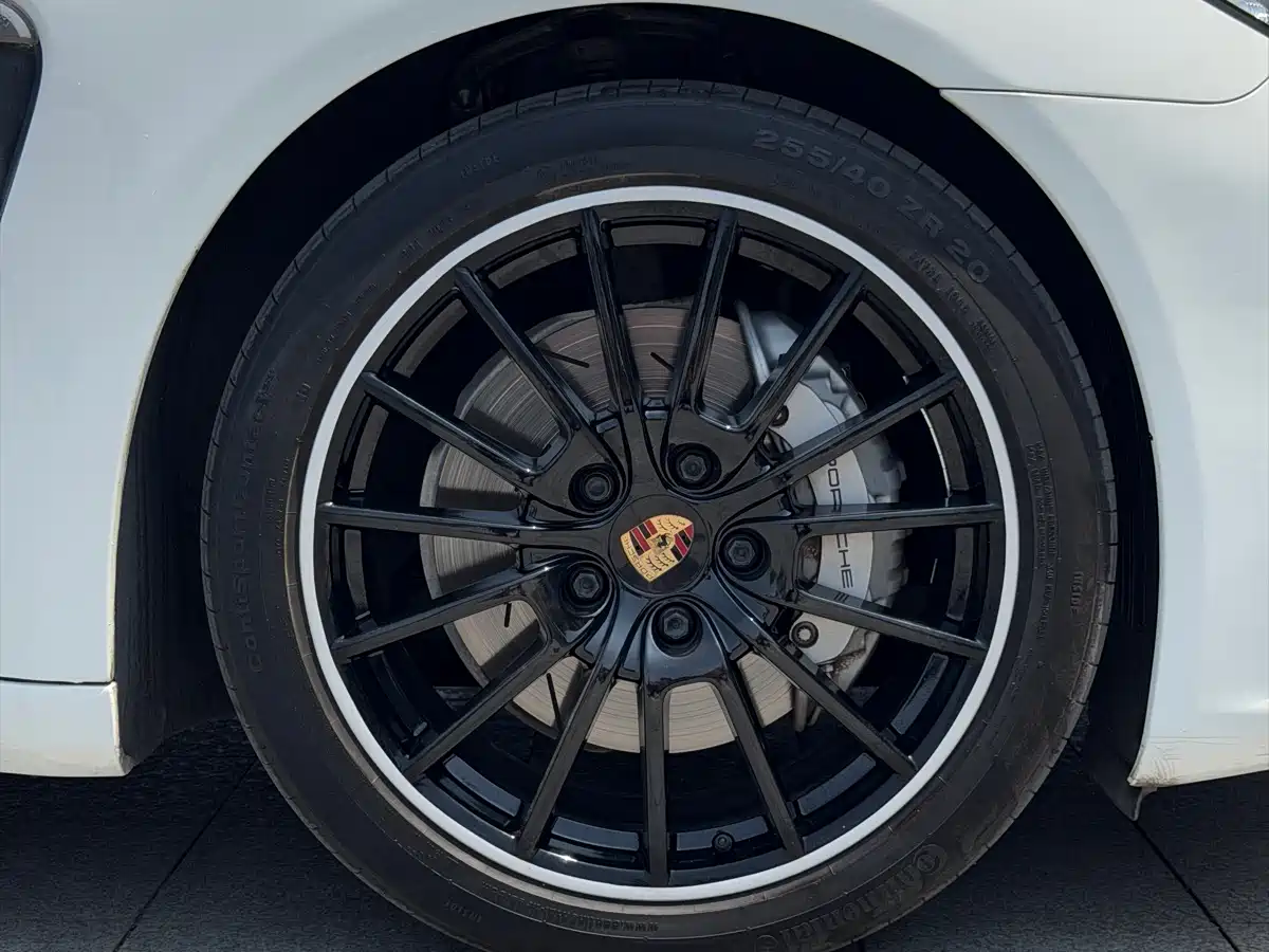 Porsche Panamera 2014 Panamera S Executive 3.0T фото 24