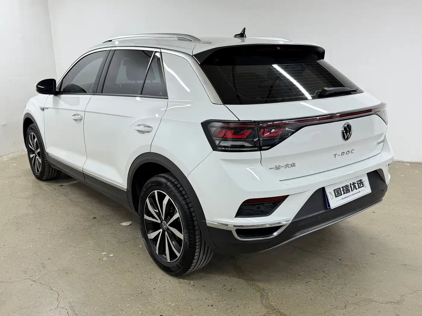 Volkswagen T-ROC 2023 280TSI DSG 2WD Time Edition фото 6