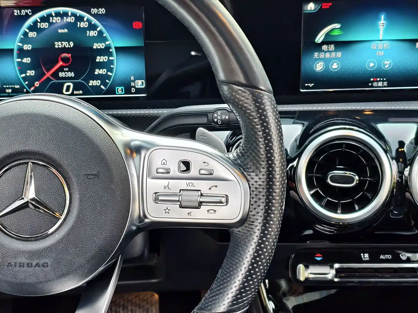 Mercedes-Benz A-Class 2019 A 180 L Sport Sedan фото 48