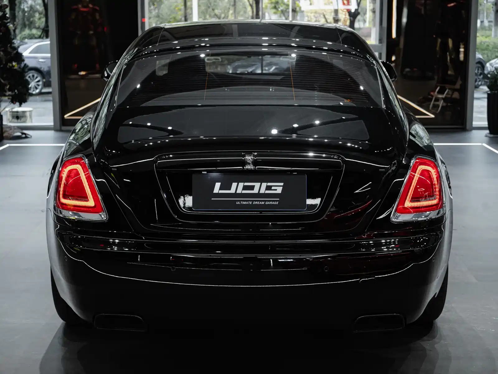 Фото 10 - Rolls-Royce Wraith