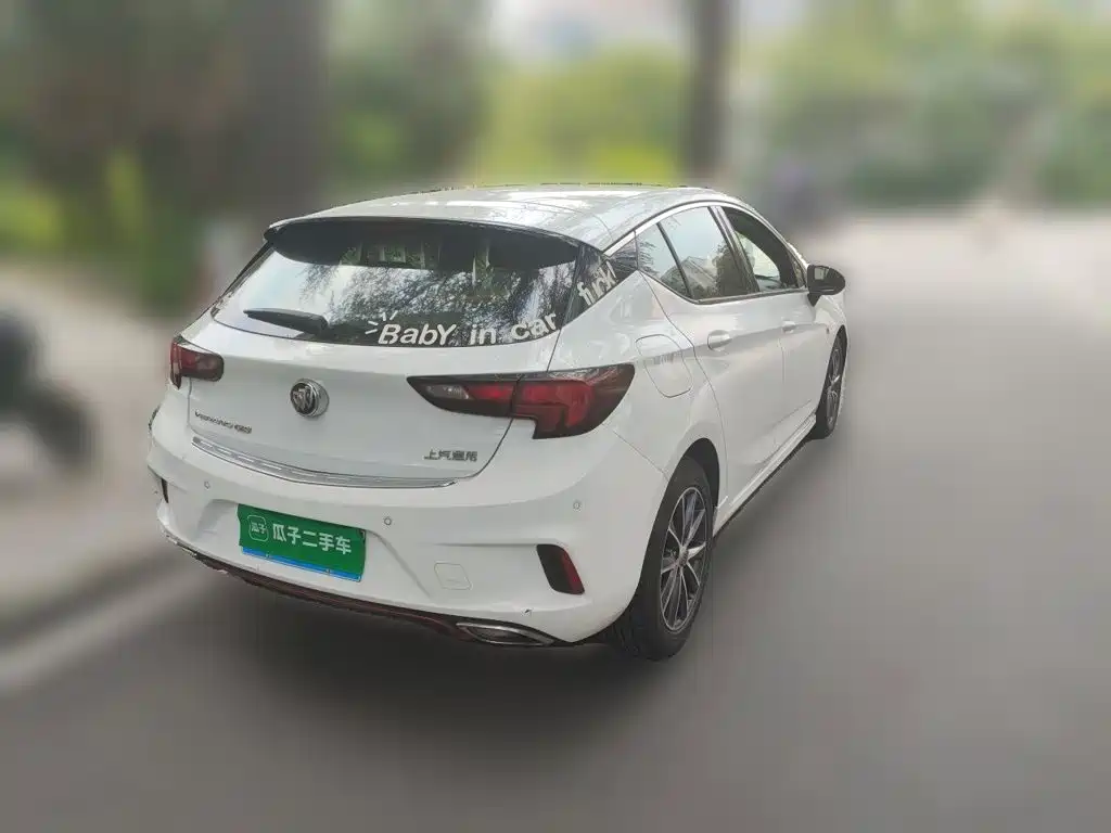 Фото 4 - Buick Verano