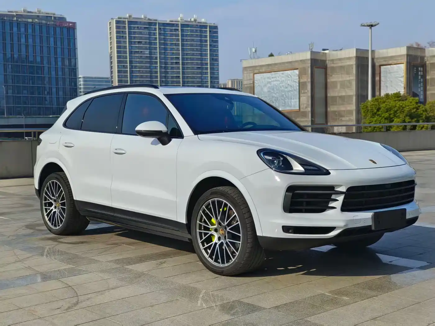 PORSCHE CAYENNE