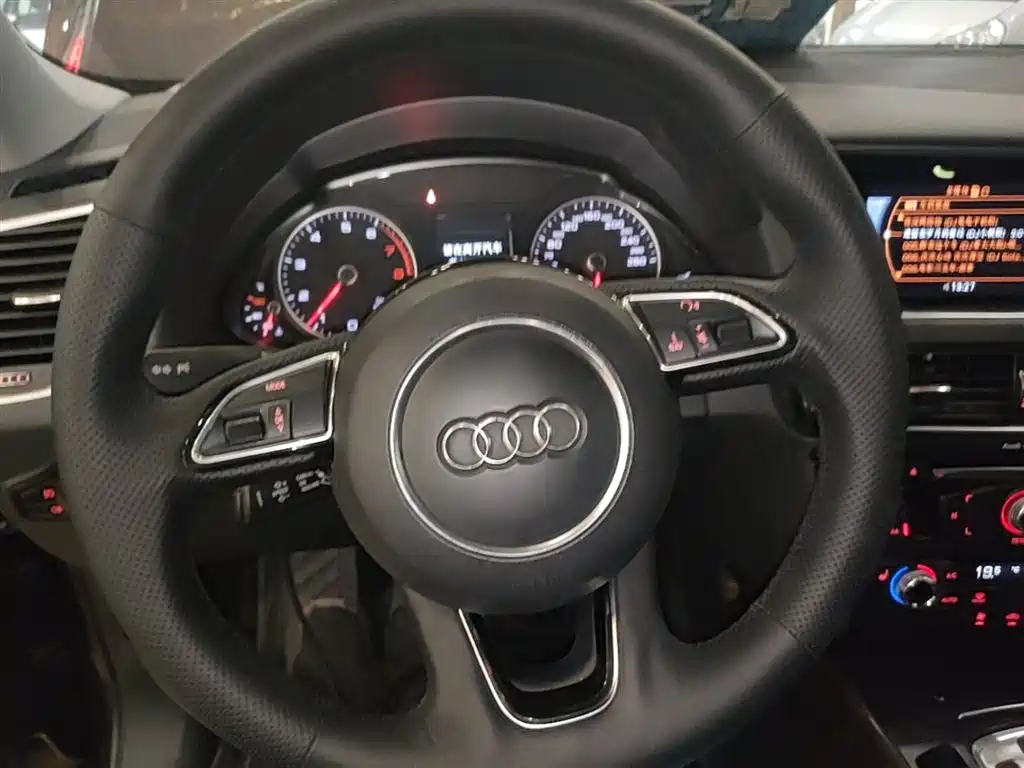 Audi Q5 2016 40 TFSI Technology Model фото 11