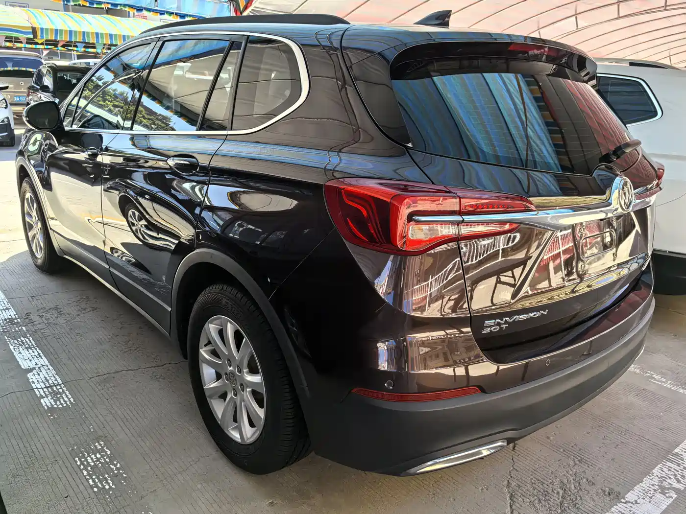 Buick Envision Plus 2020 20T FWD Leading фото 4