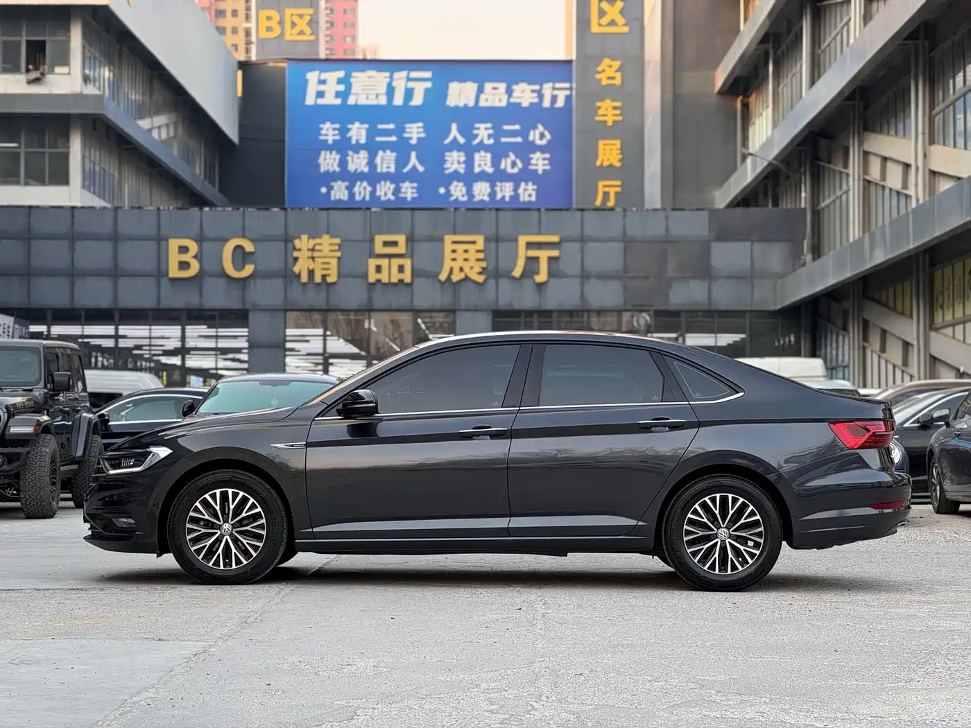 Volkswagen Sagitar 2021 200TSI DSG Comfort Smart Edition фото 4