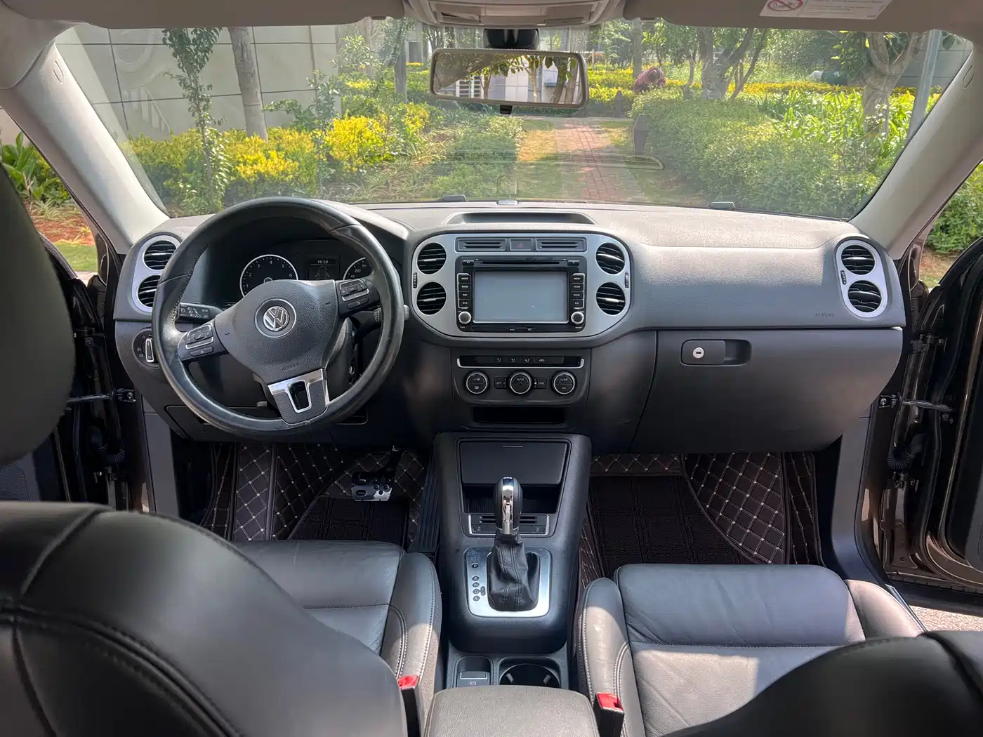 Volkswagen Tiguan 2015 1.8TSI Automatic 2WD Comfortline фото 5
