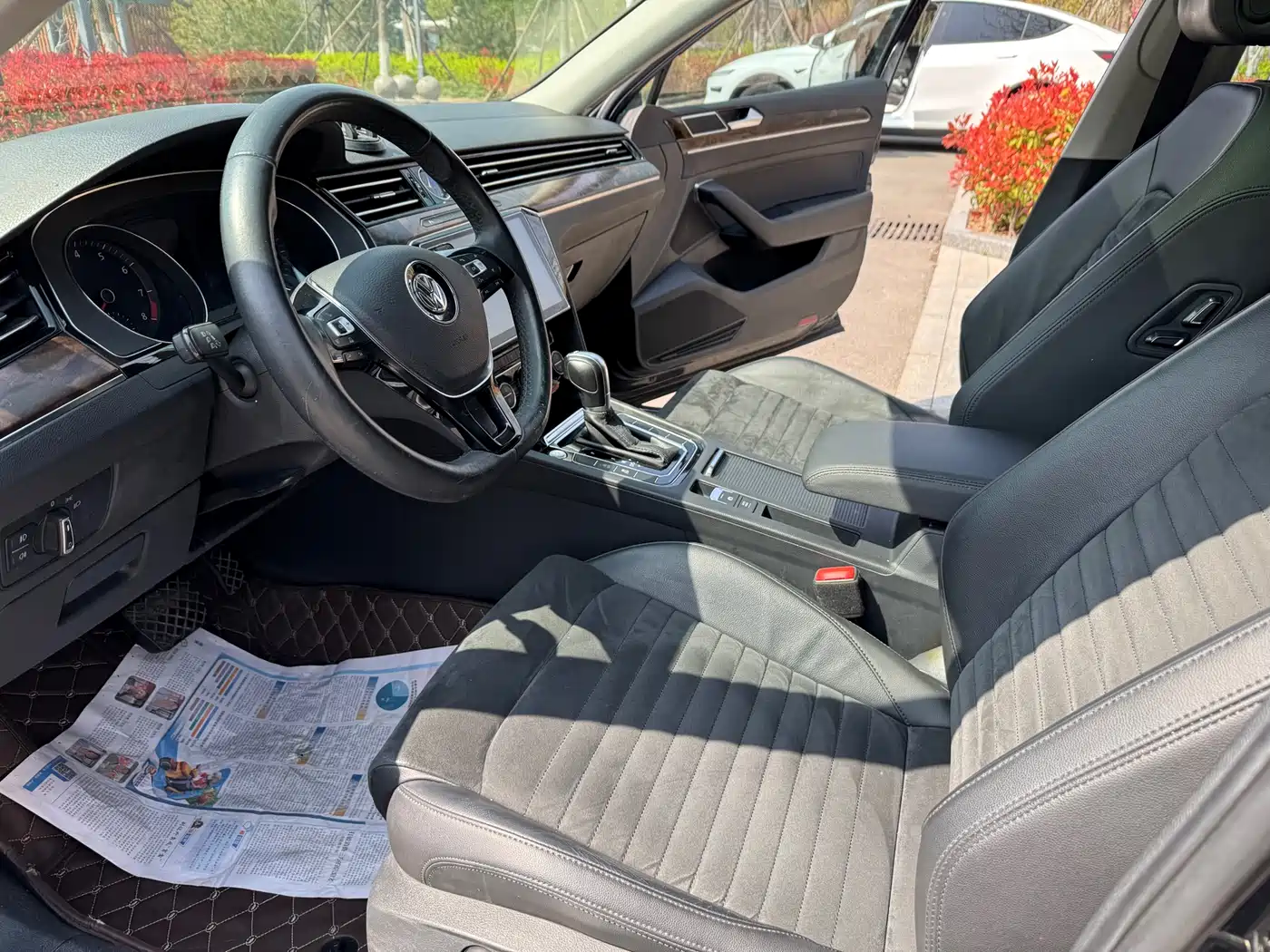 Volkswagen Magotan 2017 330TSI DSG Luxury фото 8