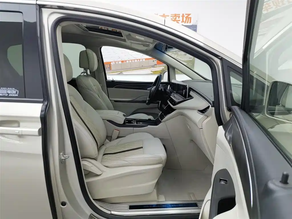 Buick GL8 2020 Model ES Landglory 653T Comfort фото 23