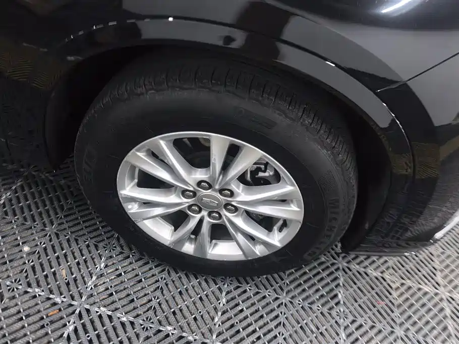 Cadillac XT6 2022 2.0T 7-Seater 4WD Trend Edition фото 6