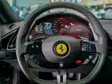 Photo 5 - Ferrari Roma