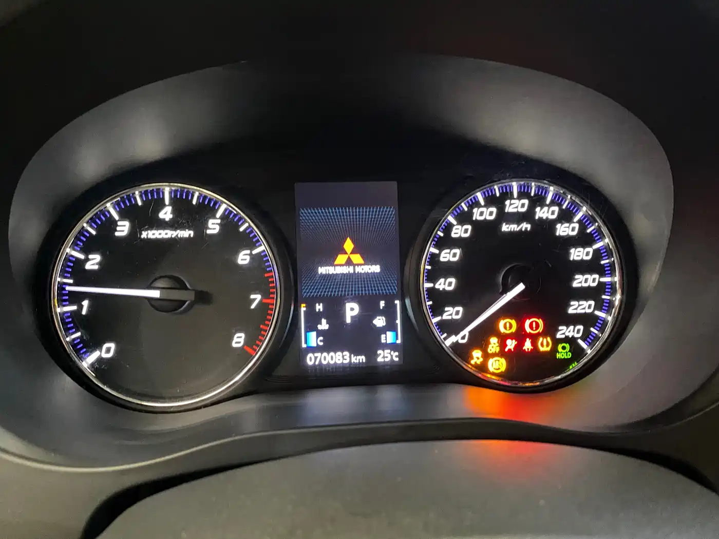 Mitsubishi Outlander 2019 2.0L 2WD Enjoy 7-Seater China VI фото 21