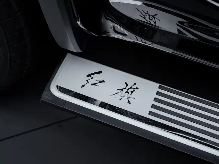 Hongqi Guoyao 2022 4.0T Elegant Flagship 6-Seater фото 24