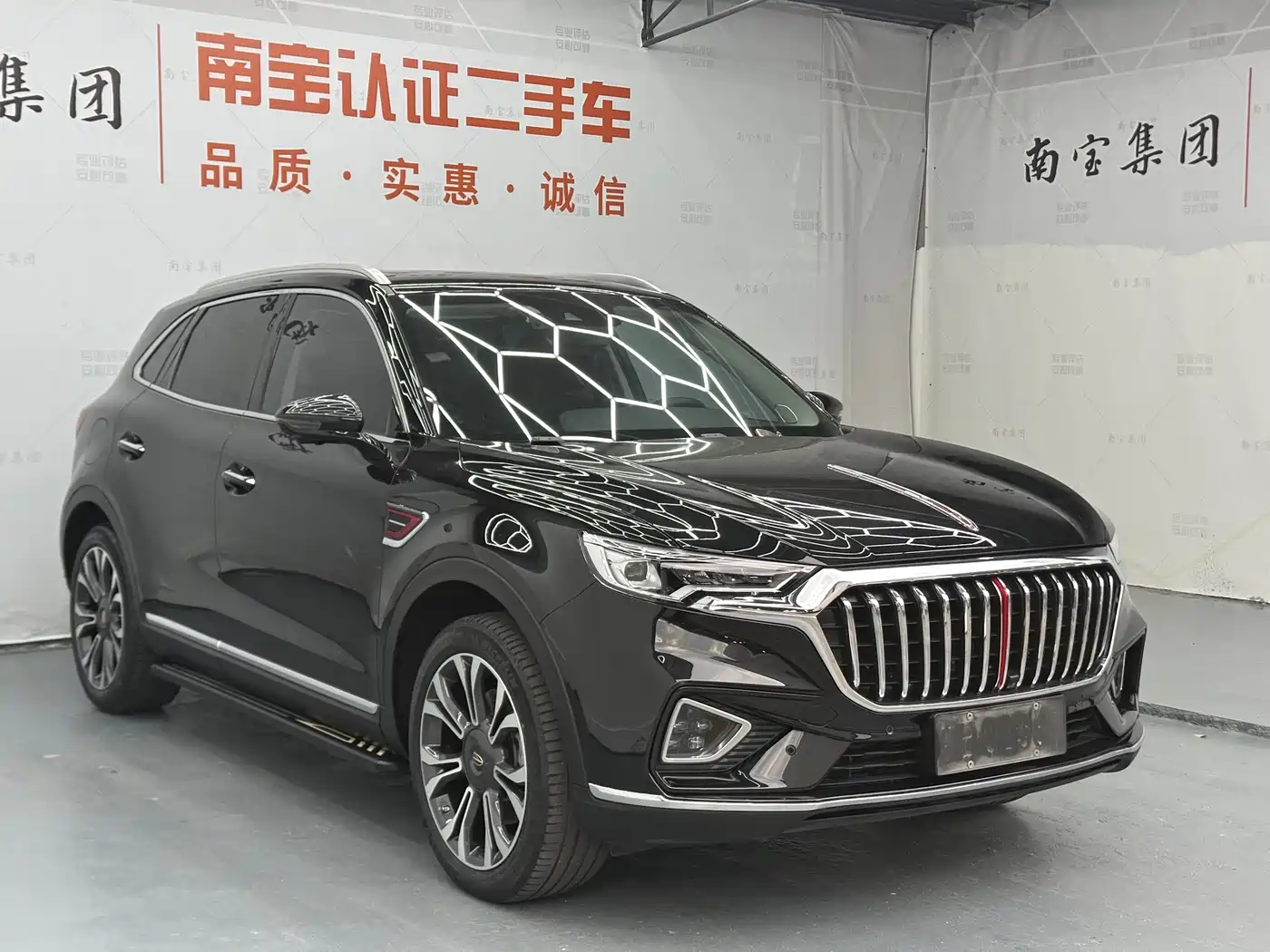 Hongqi HS5 2019 2.0T Smart Connect Enjoy 4WD Edition фото 3