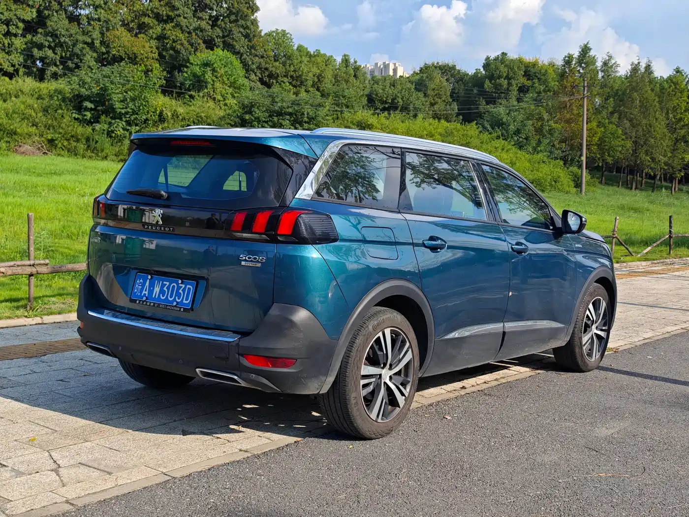 Peugeot 5008 2018 2017 350THP 7-seat Elite Edition