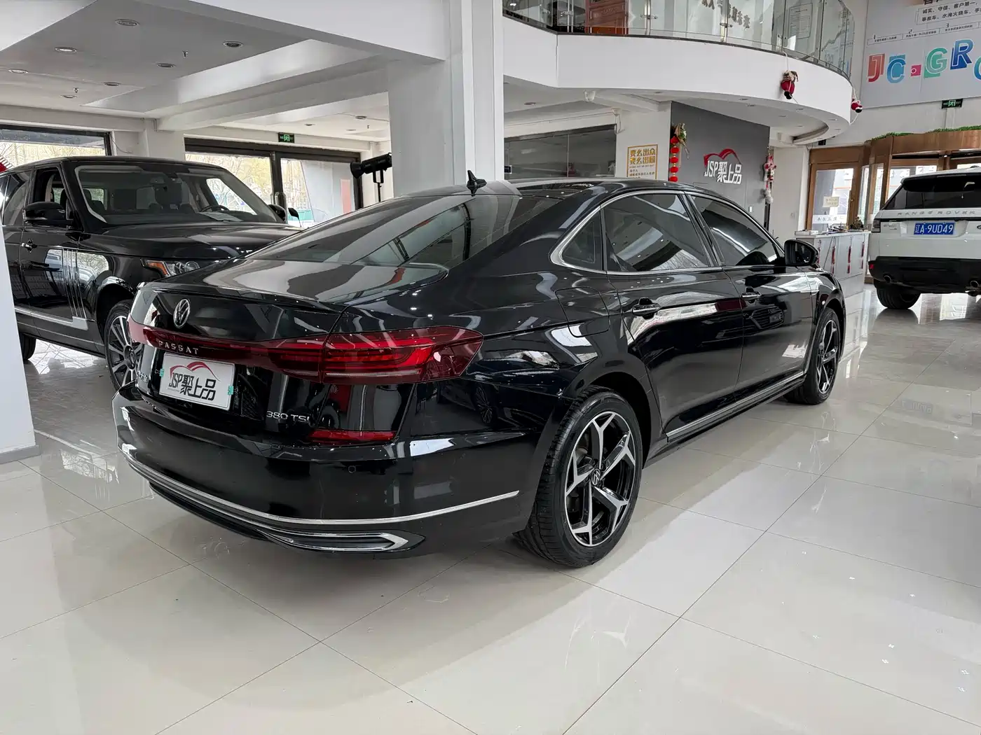 Volkswagen Passat 2024 380TSI Starlight Dragon Soaring Edition фото 12