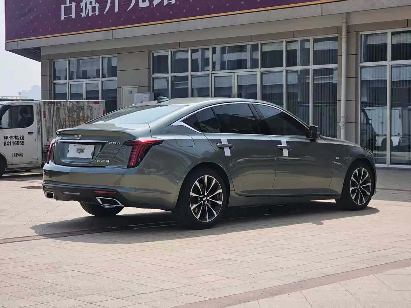 CADILLAC CT5