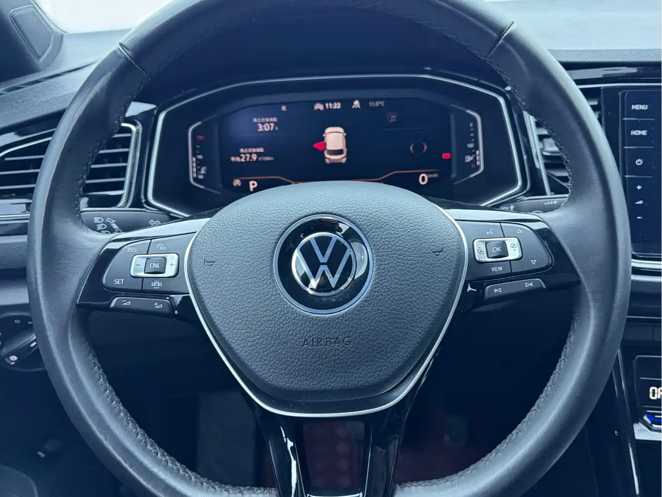 Volkswagen T-ROC 2021 Facelift 280TSI DSG 4WD Luxury Smart Connect Edition фото 8